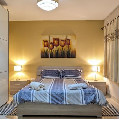 Апартаменты Sweetholidays Malta Слима Экстерьер фото